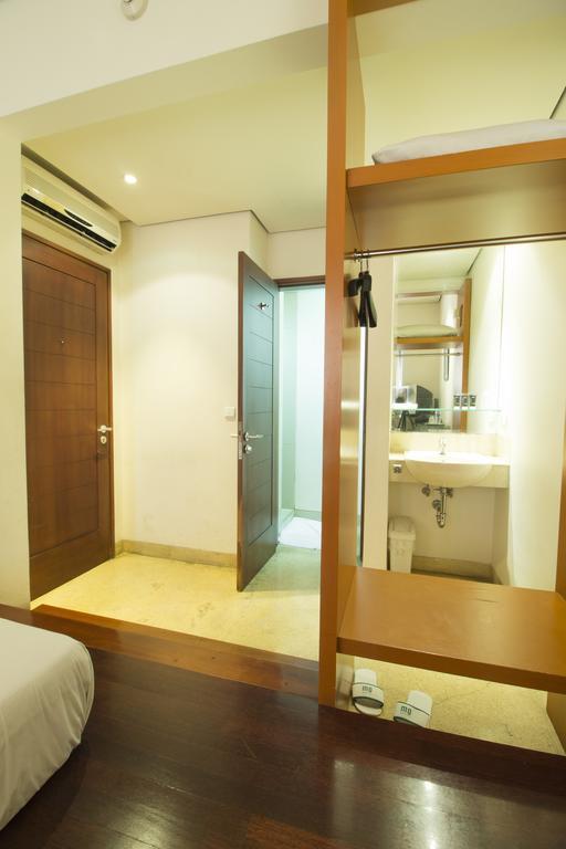 Reddoorz @ Gegerkalong Girang Hotel Bandung Kültér fotó