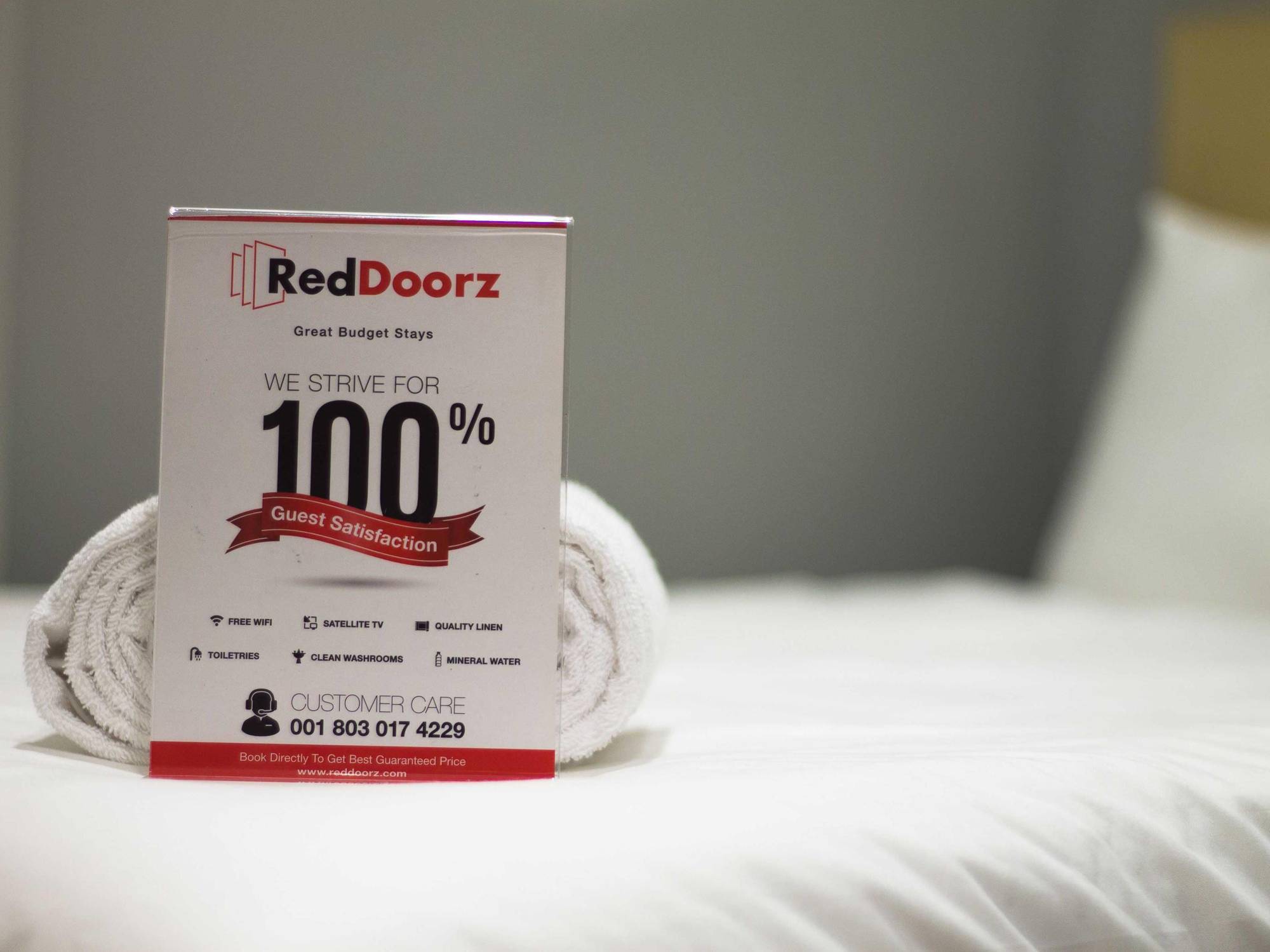 Reddoorz @ Gegerkalong Girang Hotel Bandung Kültér fotó